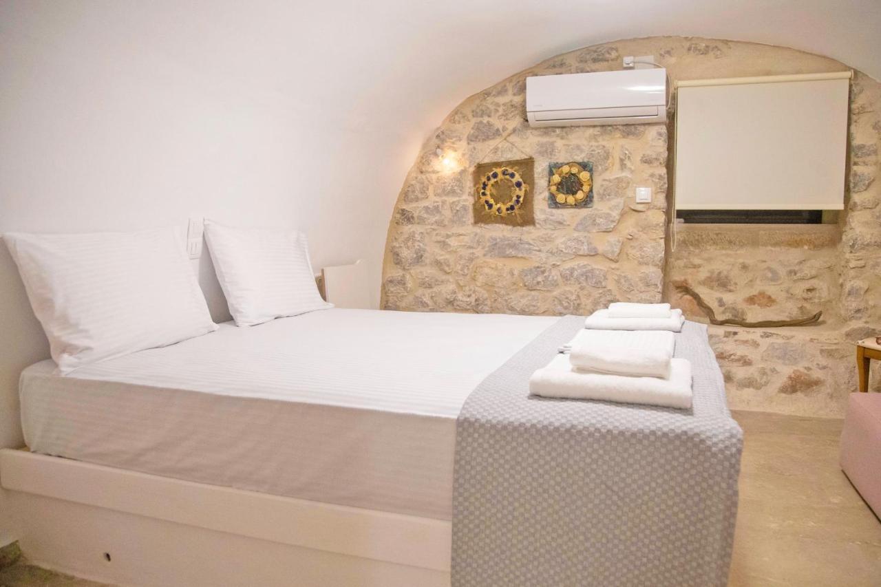 Areopolis Art Apartment Bagian luar foto