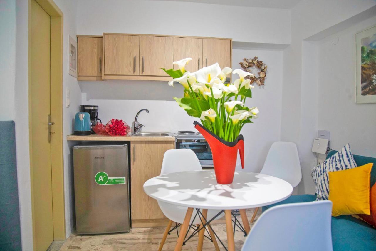 Areopolis Art Apartment Bagian luar foto